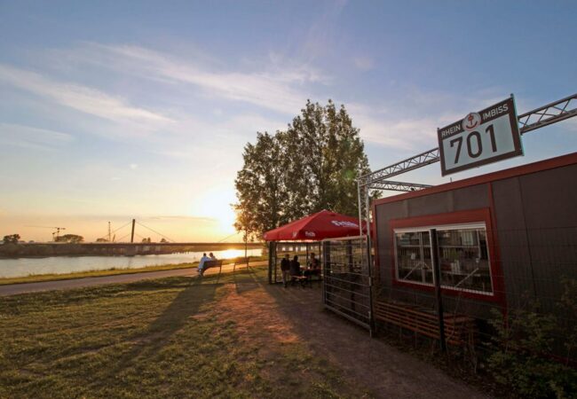 Rhein Imbiss 701, Leverkusen-City